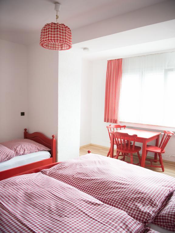 Hotel-Restaurant Koehler Stuttgart Ruang foto